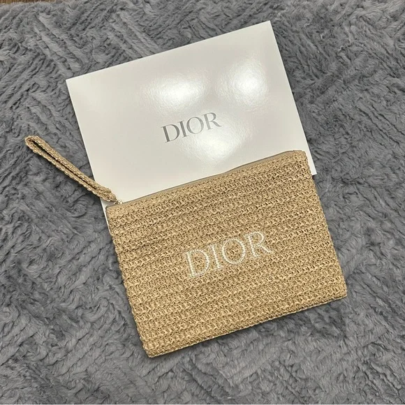 Dior Rattan Summer 2025 Woven Wristlet Clutch - Picture 1 of 4